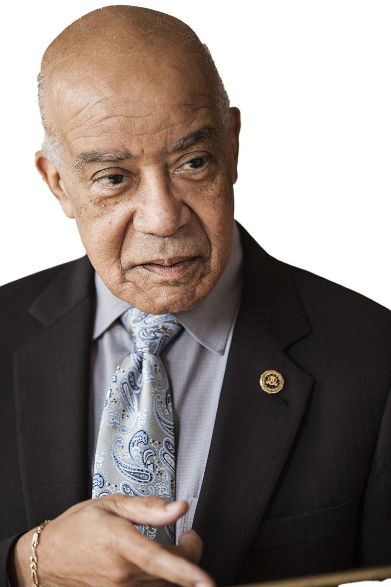 Pr. Charles Eduardos